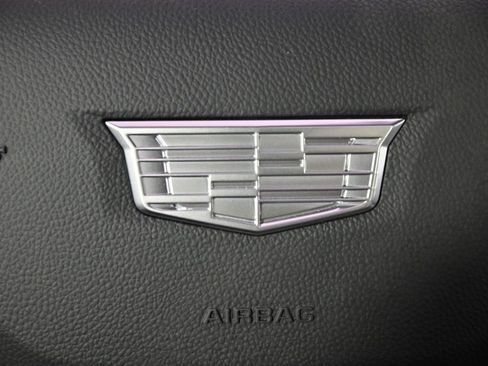 New 2025 Cadillac Optiq Sport 1 AWD/4WD image 32