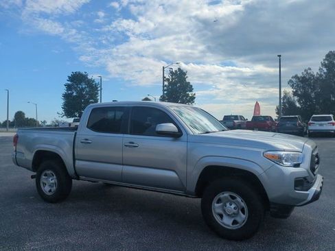 Used 2023 Toyota Tacoma SR w/ SR Convenience Package RWD image 2