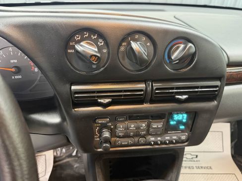 Used 1995 Chevrolet Monte Carlo Z34 FWD image 42