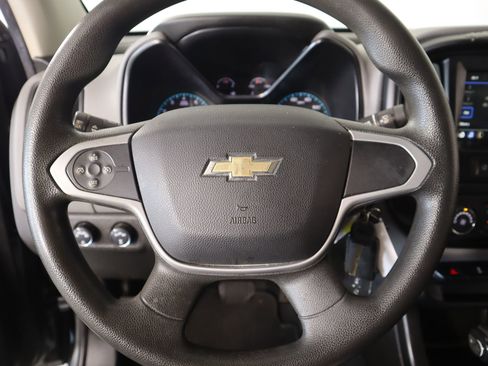 Used 2019 Chevrolet Colorado W/T w/ WT Convenience Package AWD/4WD image 3