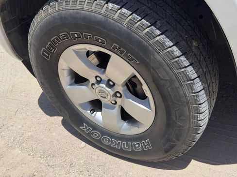 Used 2012 Nissan Frontier SV RWD image 15