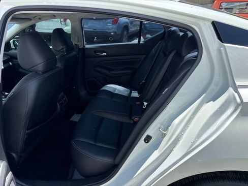 Used 2019 Nissan Altima 2.5 Platinum AWD/4WD image 10