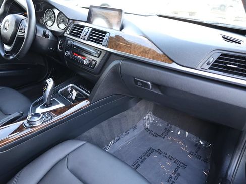 Used 2015 BMW 328i Sedan RWD image 16