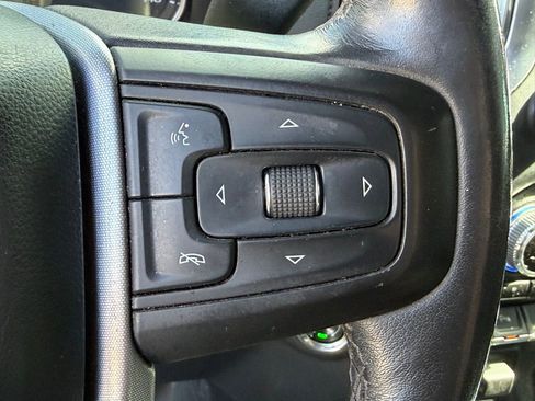 Used 2020 GMC Sierra 1500 SLT image 21