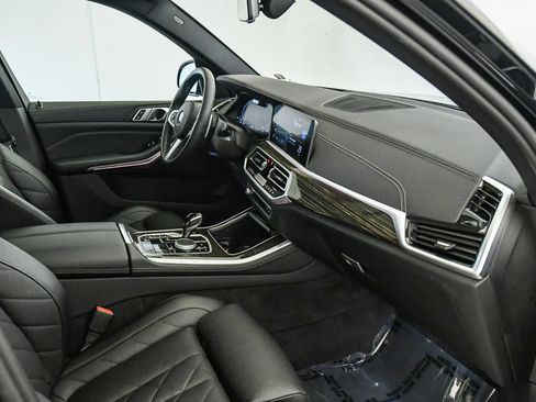 Used 2023 BMW X5 sDrive40i w/ M Sport Package RWD image 16