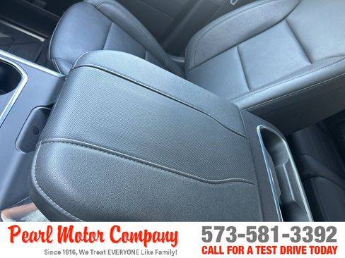 Used 2025 Chevrolet Silverado 2500 LTZ w/ LTZ Plus Package AWD/4WD image 20
