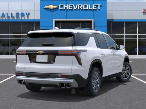 New 2027 Chevrolet Traverse LT FWD image 4