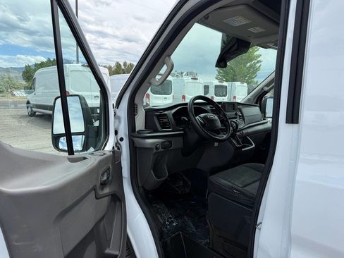 Used 2020 Ford Transit 250 Medium Roof AWD image 13