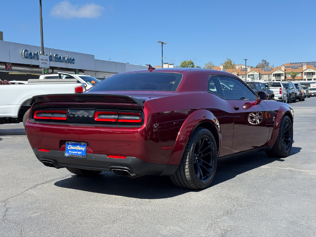 Used 2021 Dodge Challenger R/T Scat Pack RWD image 7