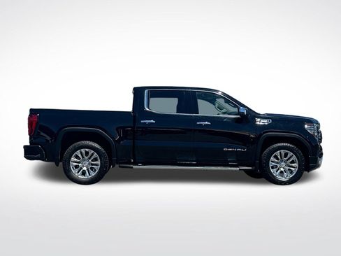 Used 2024 GMC Sierra 1500 Denali AWD/4WD image 2