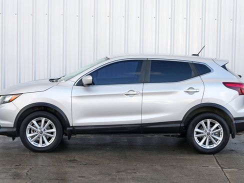 Used 2019 Nissan Rogue Sport S w/ Appearance Package image 41