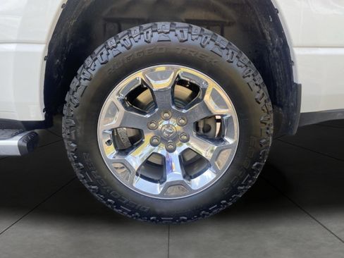Used 2019 RAM 1500 Big Horn AWD/4WD image 33