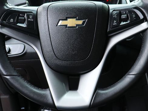 Used 2020 Chevrolet Trax LT w/ LT Convenience Package image 55