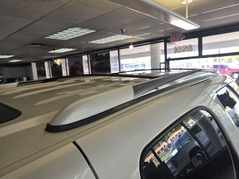 Used 2010 GMC Yukon Denali AWD/4WD image 33
