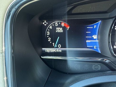 Used 2017 Lincoln Navigator Select image 26