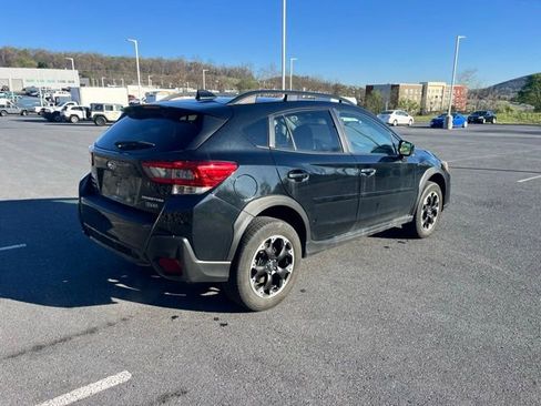 Used 2023 Subaru Crosstrek 2.0i Premium image 7
