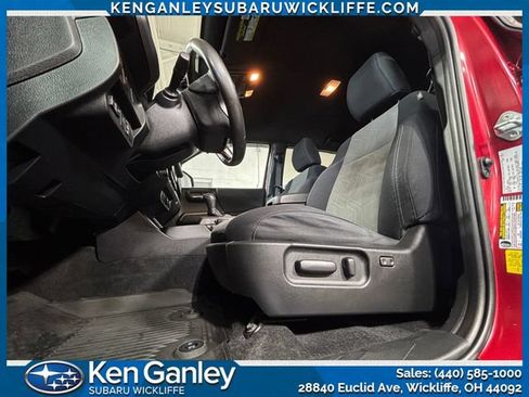 Used 2021 Toyota Tacoma TRD Off-Road AWD/4WD image 19