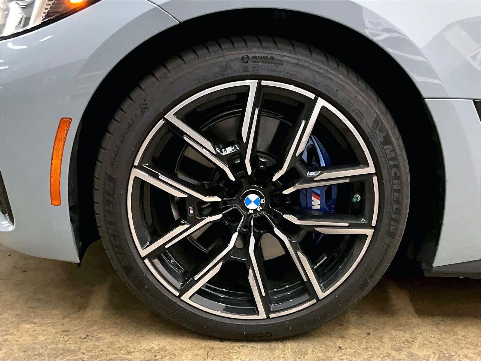 Used 2025 BMW i4 eDrive40 w/ M Sport Package RWD image 12