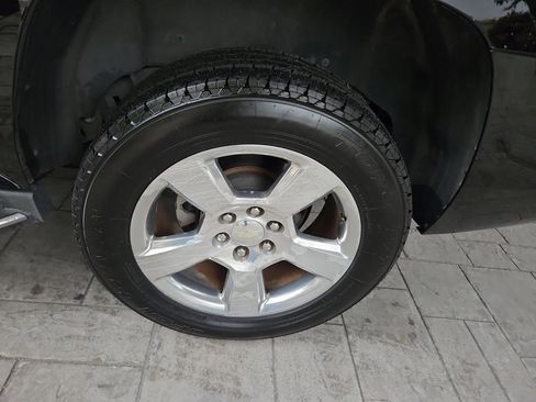 Used 2016 Chevrolet Tahoe LTZ AWD/4WD image 38