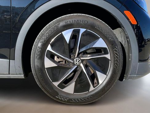 Used 2022 Volkswagen ID.4 Pro image 9