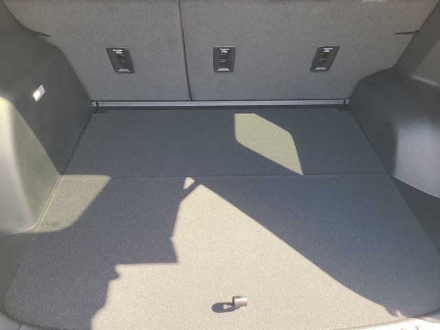 New 2027 Chevrolet Equinox LT FWD image 9