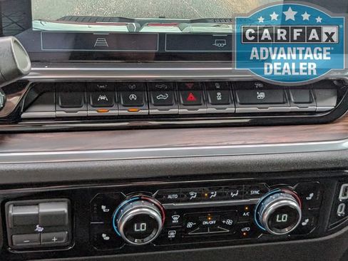 Used 2026 GMC Sierra 1500 SLT RWD image 12