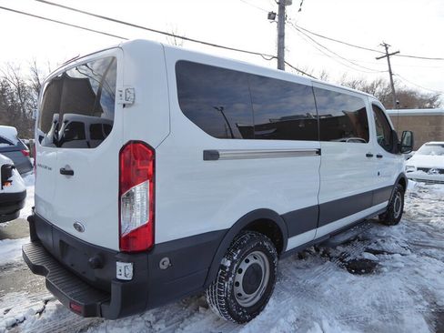 Used 2015 Ford Transit 350 XL image 7