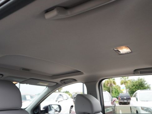 Used 2022 Honda CR-V EX-L image 33