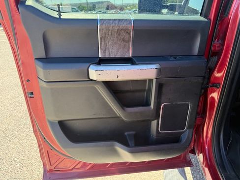Used 2019 Ford F350 Lariat w/ Lariat Value Package AWD/4WD image 21