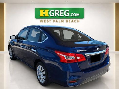 Used 2019 Nissan Sentra S FWD image 2