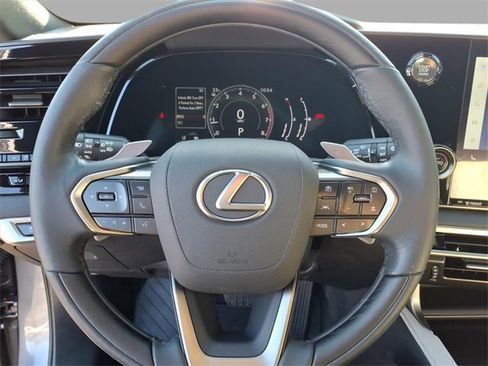 Used 2023 Lexus RX 350 Premium image 19