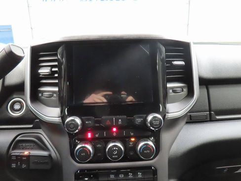 Used 2024 RAM 2500 Big Horn w/ Night Edition image 13