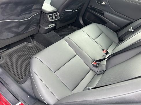 Used 2024 Lexus ES 350 w/ Premium Package image 12