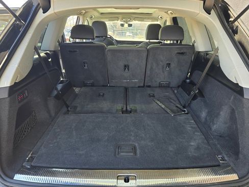 Used 2021 Audi Q7 3.0T Premium Plus image 28