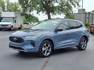 Used 2024 Ford Escape ST-Line w/ Tech Pack #1 AWD/4WD video 1