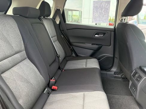 Used 2026 Nissan Rogue SV AWD/4WD image 27