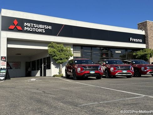 New 2026 Mitsubishi Outlander SE AWD/4WD image 30