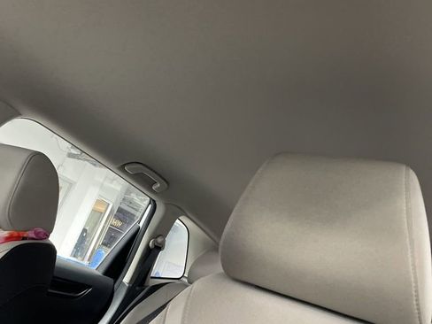 Used 2023 Honda CR-V LX image 9