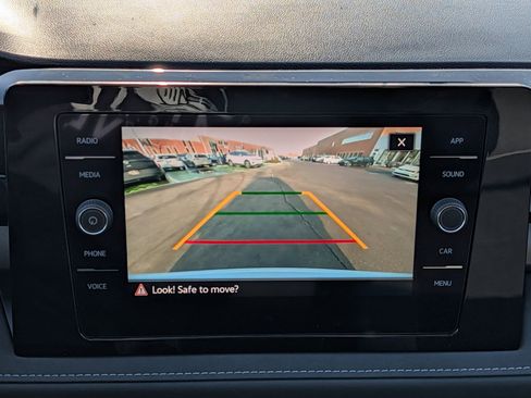 New 2026 Volkswagen Taos SE AWD/4WD image 10
