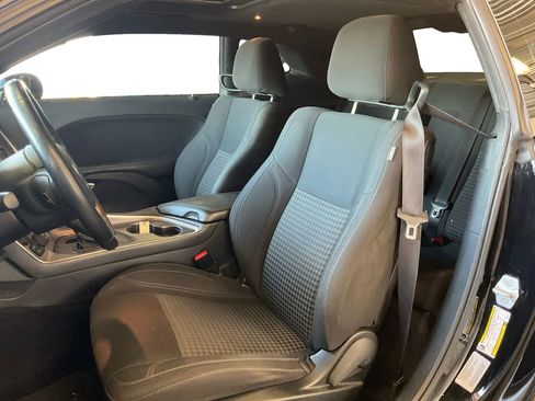 Used 2017 Dodge Challenger R/T w/ Sound Group image 28