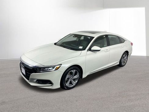 Used 2020 Honda Accord EX image 39