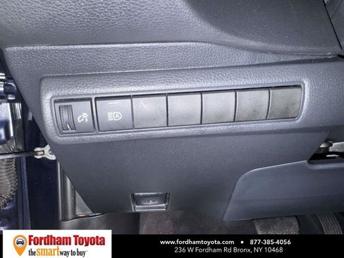 Certified 2021 Toyota Corolla SE FWD image 19