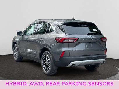New 2024 Ford Escape SE