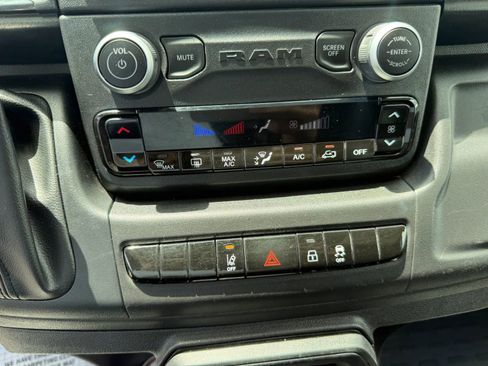 Used 2023 RAM ProMaster 3500 w/ Driver Convenience Group FWD image 16