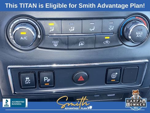 Used 2023 Nissan Titan SV image 15