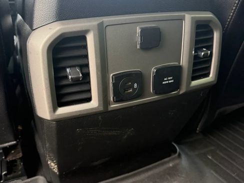 Used 2020 Ford F250 Lariat w/ Lariat Ultimate Package AWD/4WD image 9