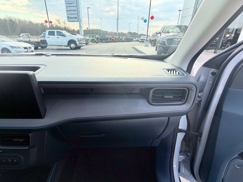 Used 2025 Ford Maverick XL image 17