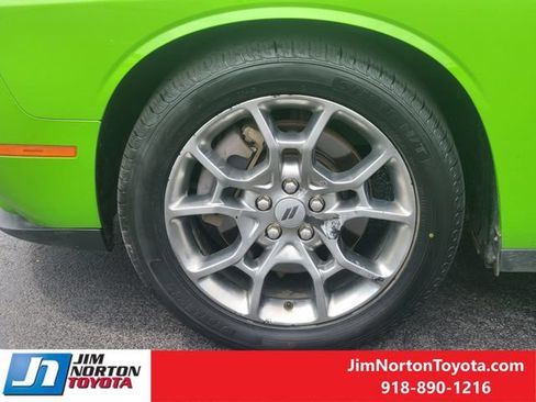 Used 2017 Dodge Challenger GT w/ GT Interior Package AWD/4WD image 13