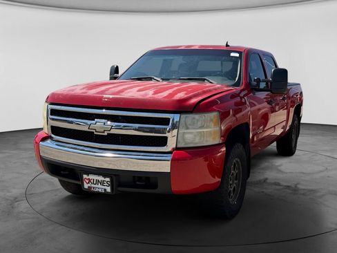 Used 2008 Chevrolet Silverado 1500 LT w/ Power Pack Plus AWD/4WD image 3