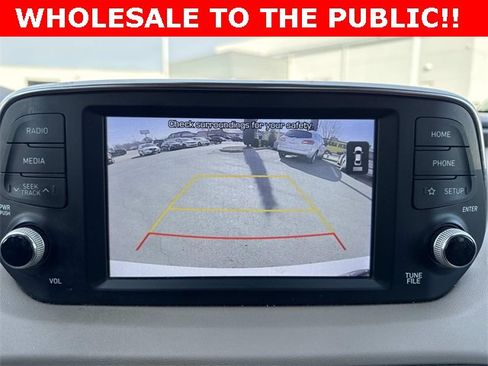 Used 2019 Hyundai Santa Fe SEL image 24